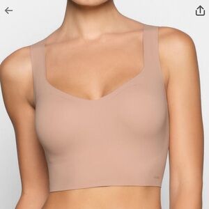 SKIMS Naked Plunge Bralette